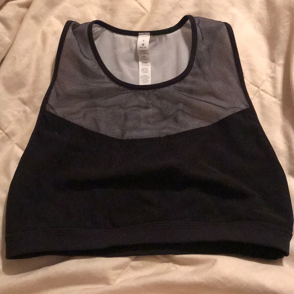 Lululemon sports bra size 8